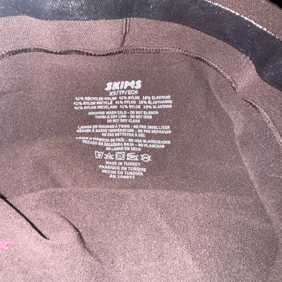 SKIMS Black Shapewear Shorts - Picture 2 of 4